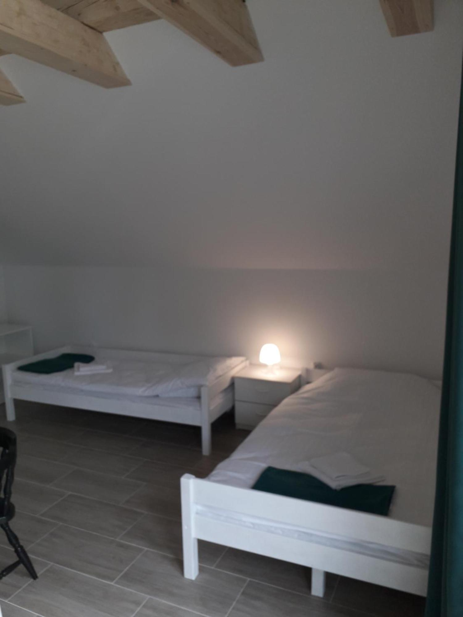 Paprotowka Apartament Wiosenny Paprotno Exterior foto